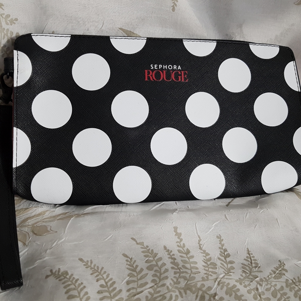 ☀️ Sephora Polka Dot Clutch